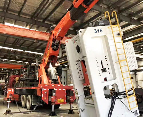 阜平县提升工作效率，选择优质折臂吊租赁服务