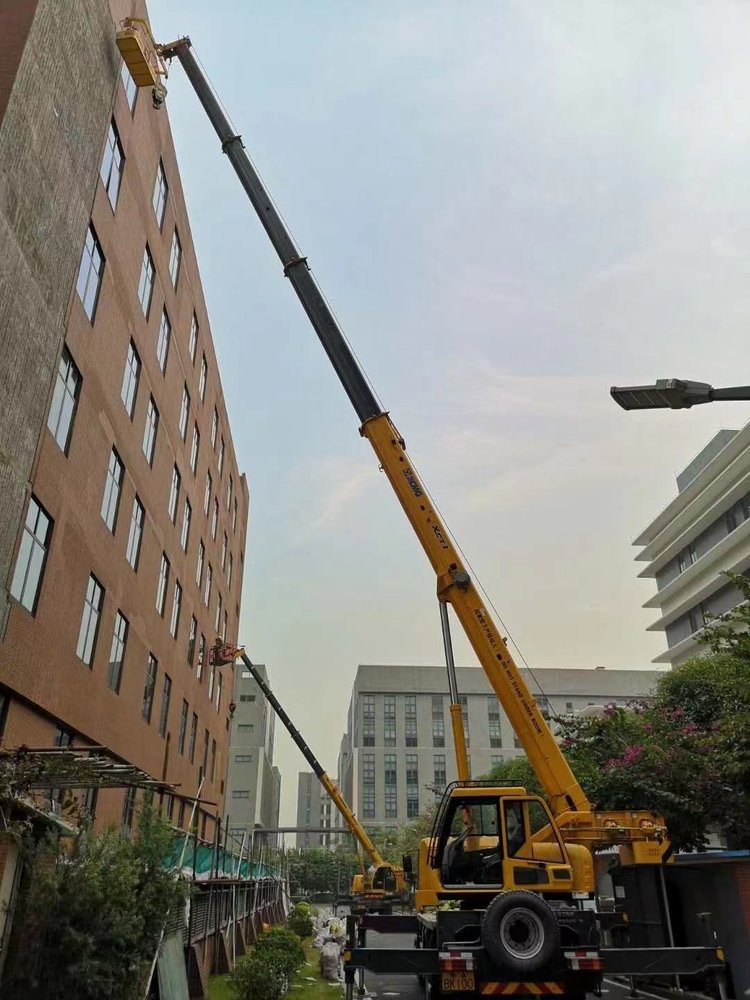 阜平县汽车吊出租哪家好，选择最靠谱的服务商指南