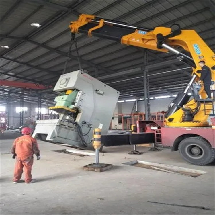 阜平县80吨折臂吊车出租附近电话